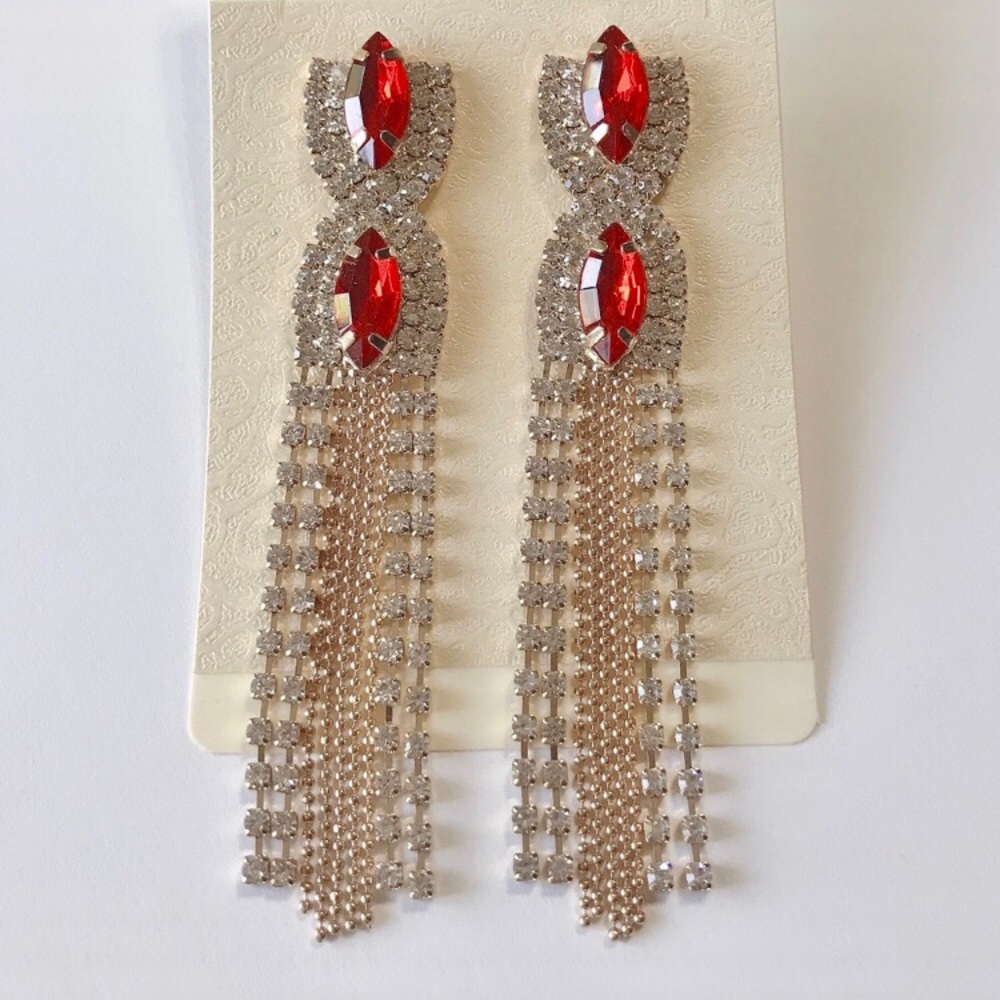 Red Diamonds ♦️ Earrings NWOT